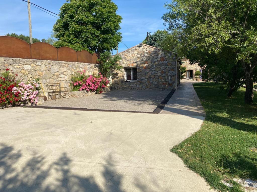 Le Hameau Des Vanades Ampus Buitenkant foto