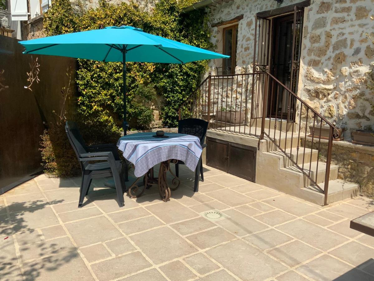 Le Hameau Des Vanades Ampus Buitenkant foto